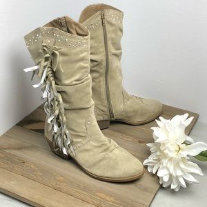 Fringe Boots!!